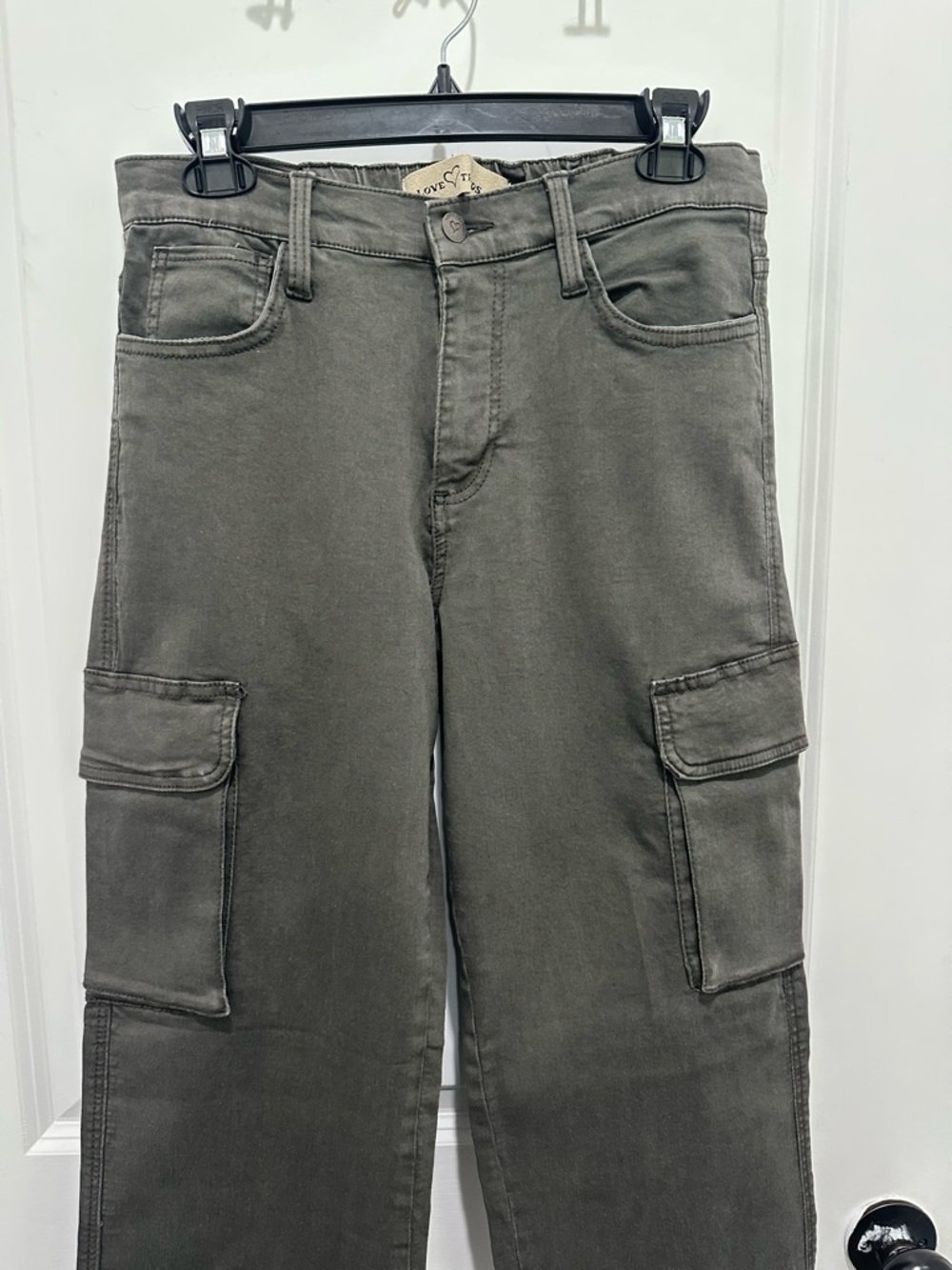 Love Trends Women’s Wide Leg Cargo Pants - Olive Green Utility Style SZ 7 - Picture 4 of 7